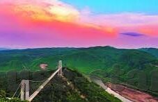龙珠足球比分-从龙珠热血到绿茵场，当二次元碰撞足球比分背后的激情与策略